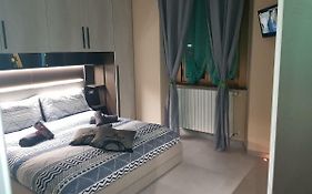 Suite In Milano Certosa Station